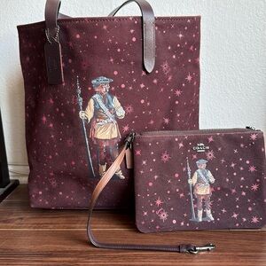 Coach X Starwars  Tote/ & Wristlet With Princess Leia As BoushROTJ
